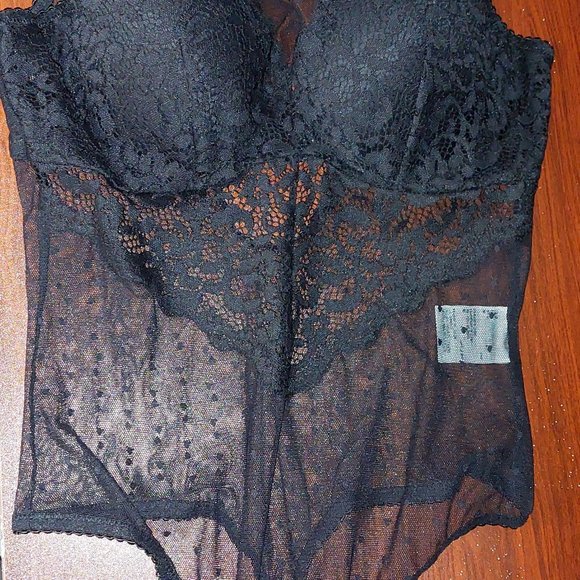 Cupped Swiss Dot Thong Bodysuit - Picture 7 of 9